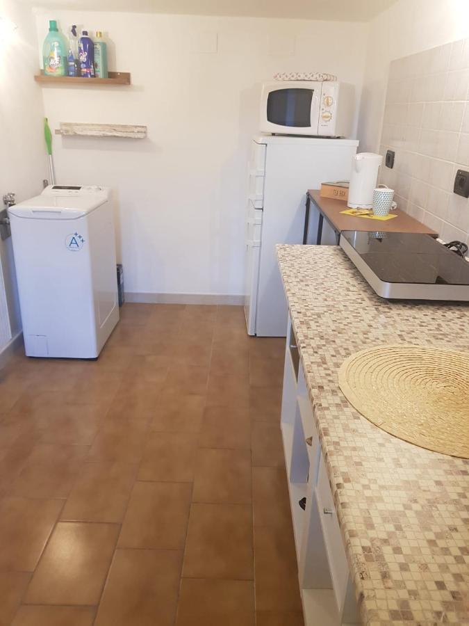 Casa Di Aristide Appartement Erba Buitenkant foto