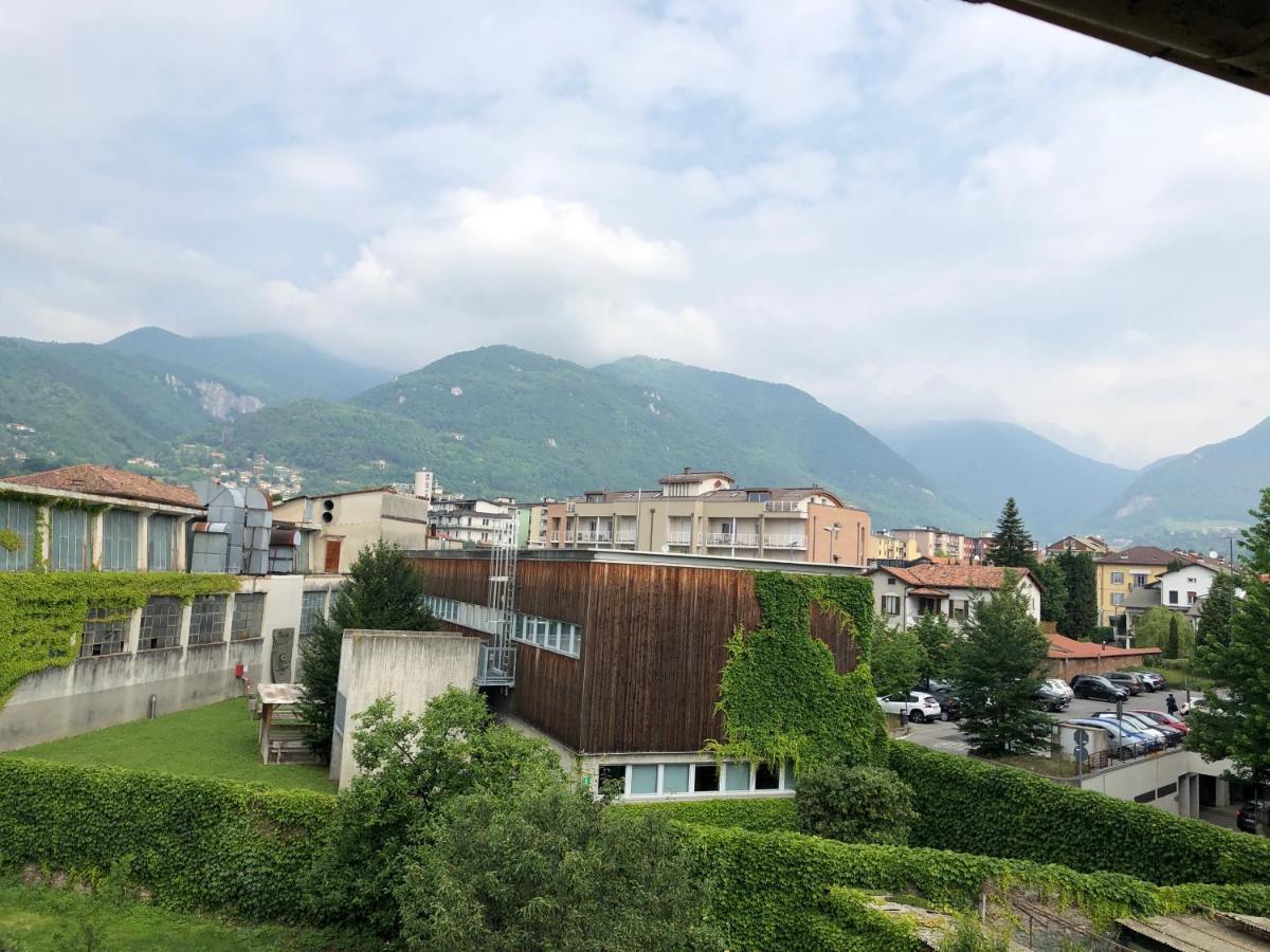 Casa Di Aristide Appartement Erba Buitenkant foto